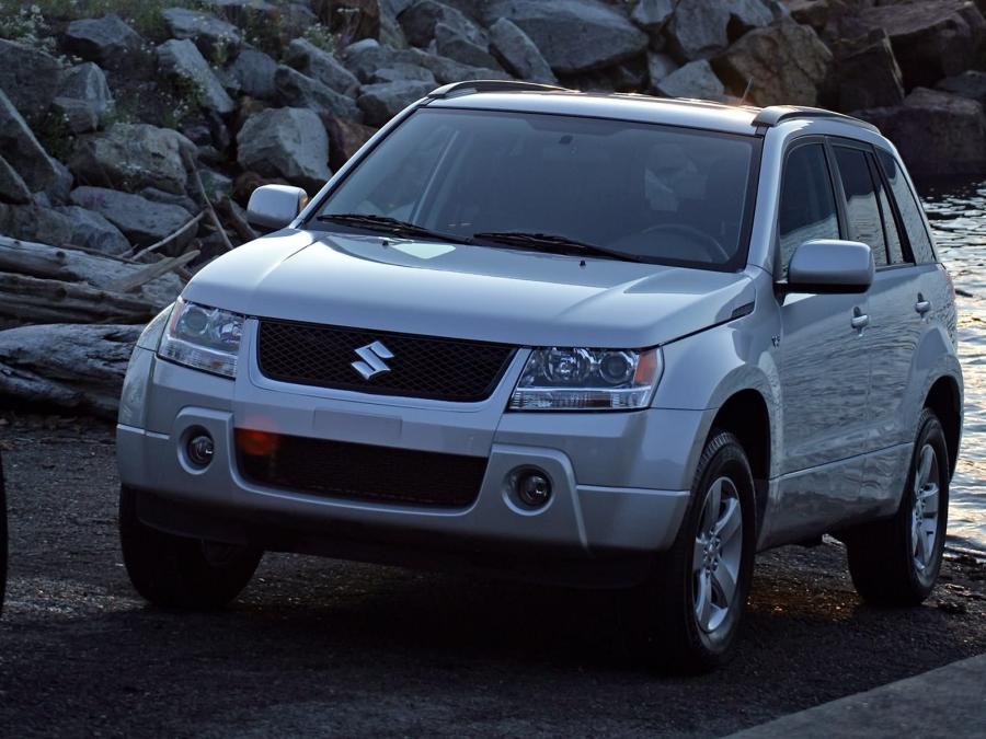  Suzuki Grand Vitara 2006 года  (фото 25 из 35)